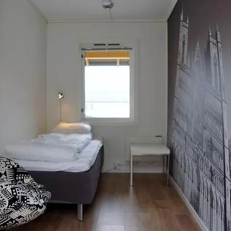 موتيل Sandmoen Bed & Breakfast, Free Parking 2*