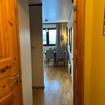 Sandmoen Bed & Breakfast, Free Parking