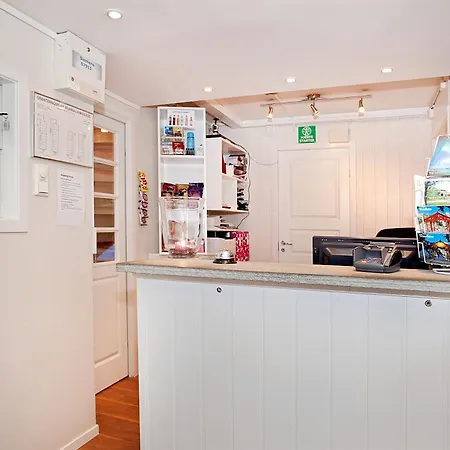 Motel Sandmoen Bed&breakfast, Free Parking