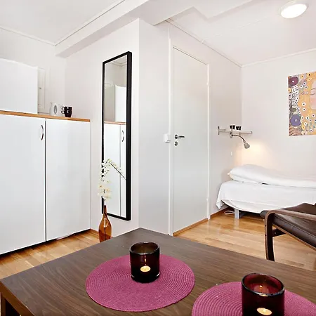 Sandmoen Bed & Breakfast, Free Parking