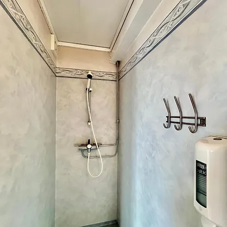 Μοτέλ Sandmoen Bed & Breakfast, Free Parking