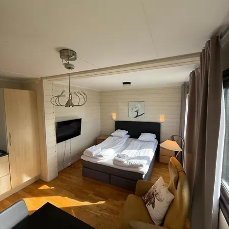 Sandmoen Bed & Breakfast, Free Parking موتيل 2*