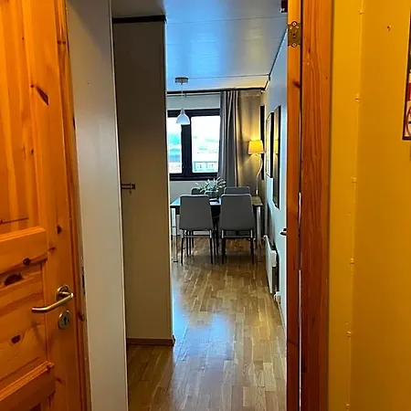 Sandmoen Bed & Breakfast, Free Parking