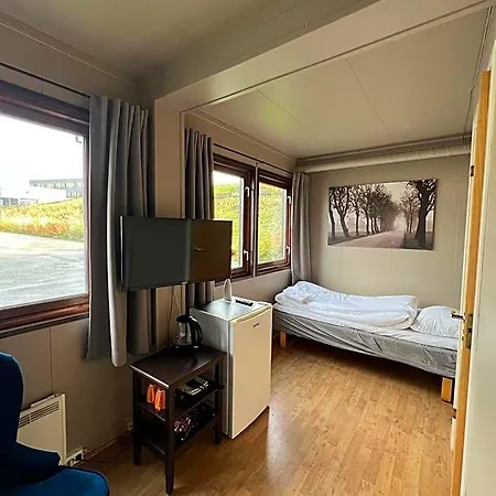 Sandmoen Bed & Breakfast, Free Parking