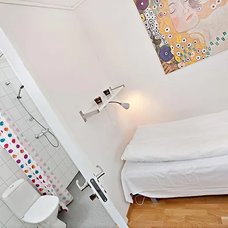 Sandmoen Bed & Breakfast, Free Parking