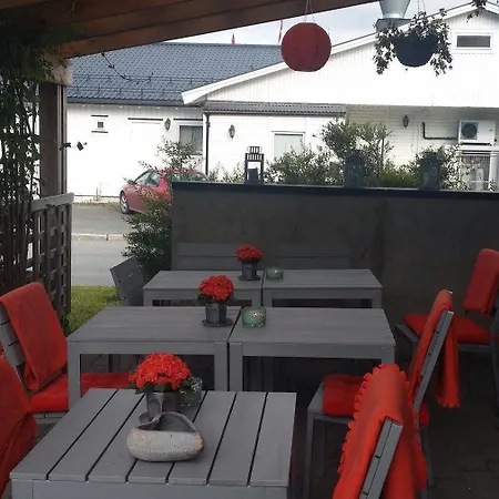 Sandmoen Bed & Breakfast, Free Parking