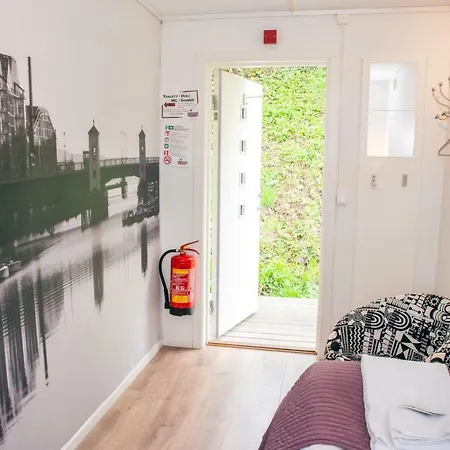 Sandmoen Bed & Breakfast, Free Parking موتيل