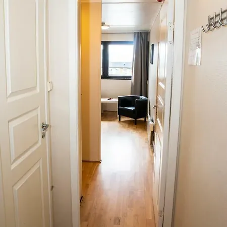 Sandmoen Bed & Breakfast, Free Parking موتيل 2*