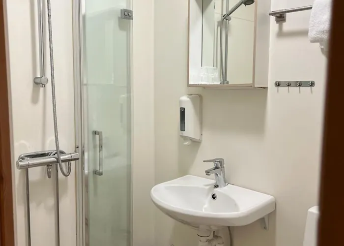 Motell Sandmoen Bed & Breakfast, Free Parking