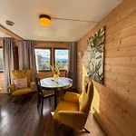 Мотель Sandmoen Bed & Breakfast, Free Parking