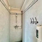 Мотель Sandmoen Bed & Breakfast, Free Parking