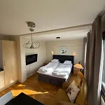 Sandmoen Bed & Breakfast, Free Parking Мотель 2*