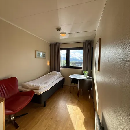 Motell Sandmoen Bed & Breakfast, Free Parking